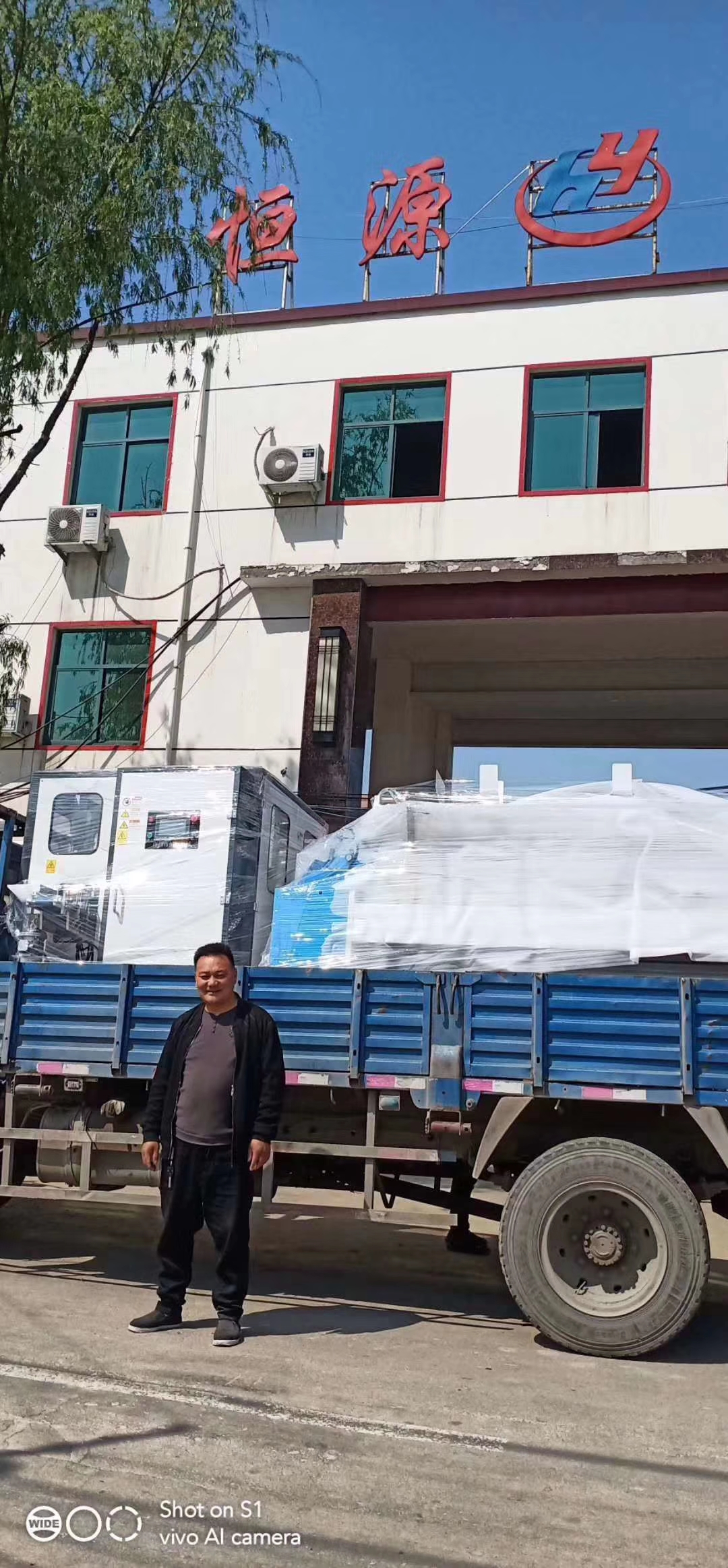 河南許昌三米衛生紙復卷機發貨